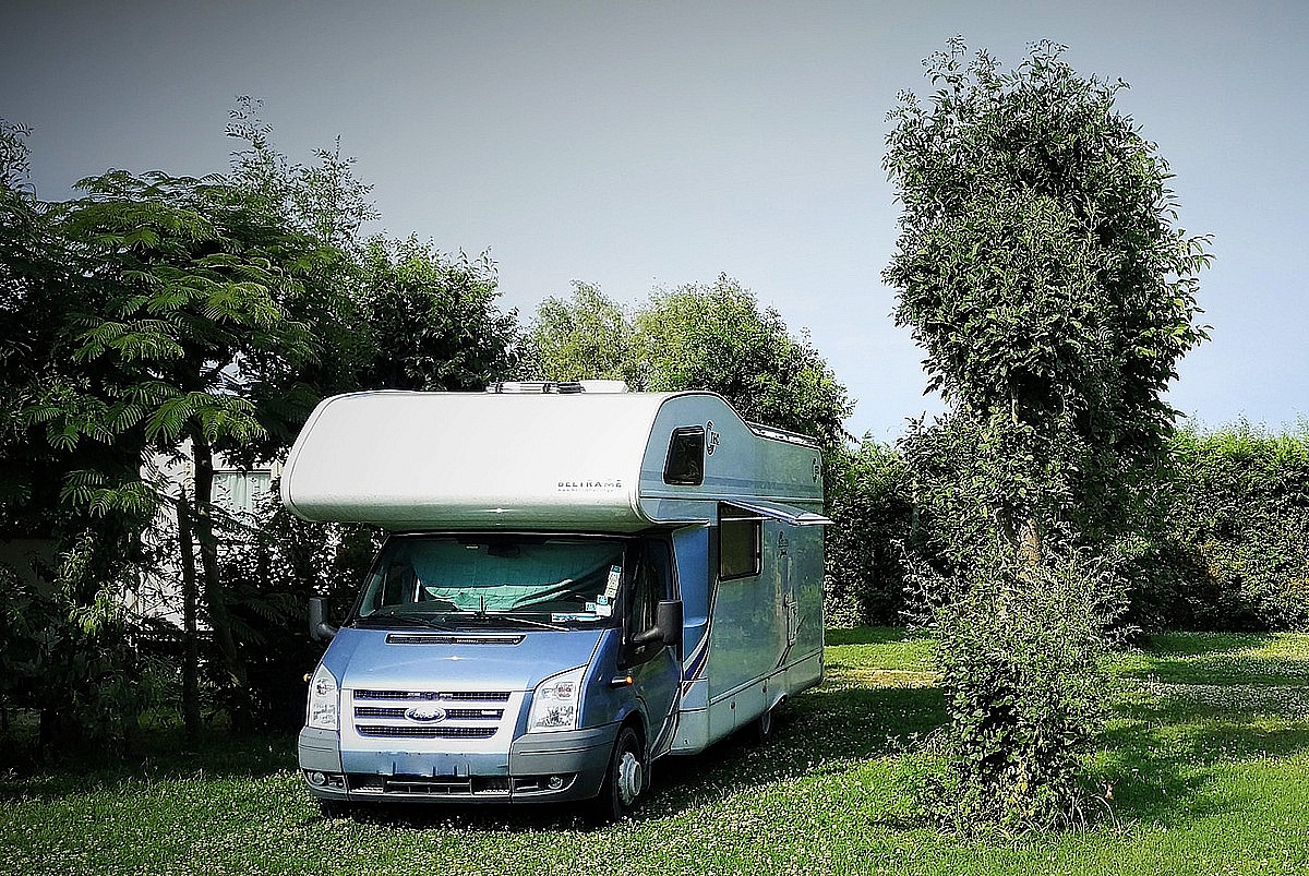 Karavanová a stanová stání 2020